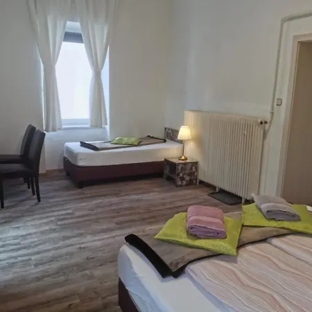 Fruehstueckspension Gesslbauer 3* Steinhaus am Semmering