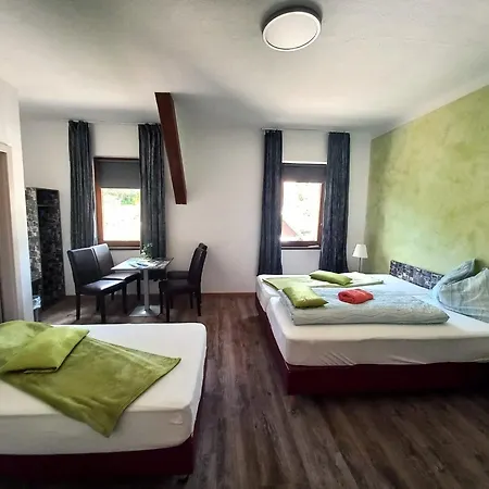 イン Fruehstueckspension Gesslbauer 3*