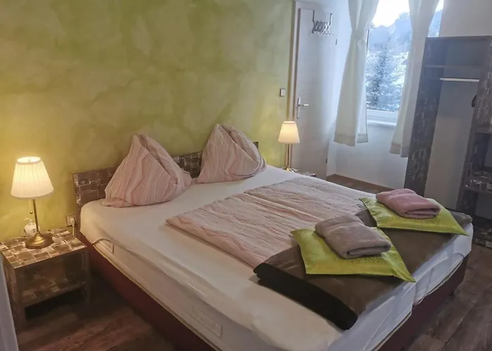 Värdshus Fruehstueckspension Gesslbauer