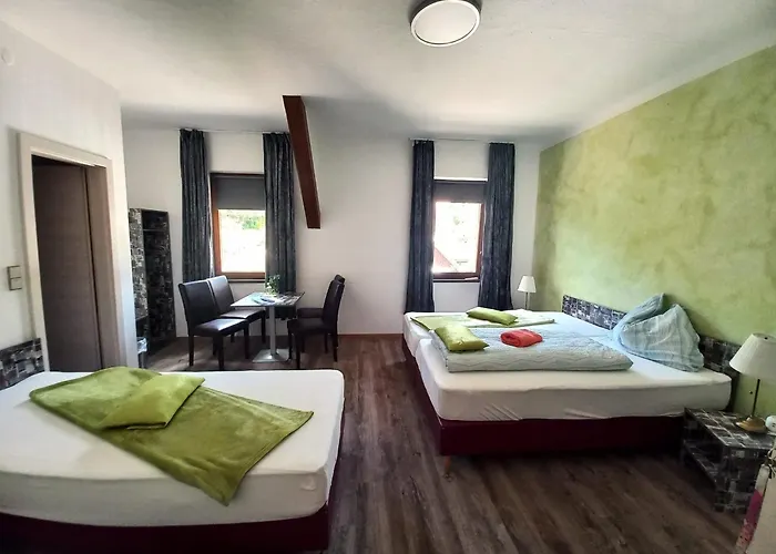 Värdshus Fruehstueckspension Gesslbauer 3*