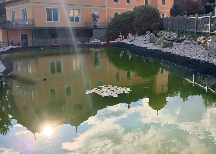 Värdshus Fruehstueckspension Gesslbauer Steinhaus am Semmering