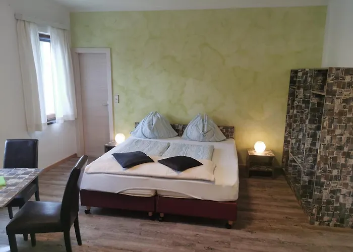 Fruehstueckspension Gesslbauer 3* Steinhaus am Semmering