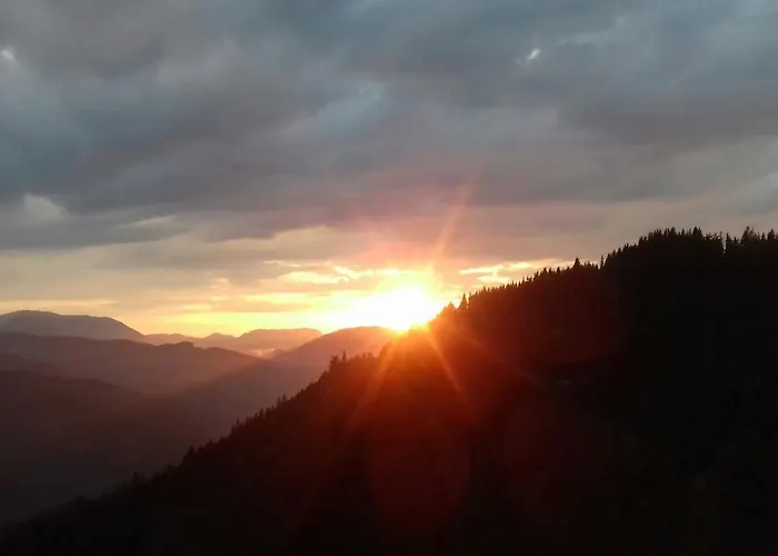 Fruehstueckspension Gesslbauer Värdshus Steinhaus am Semmering